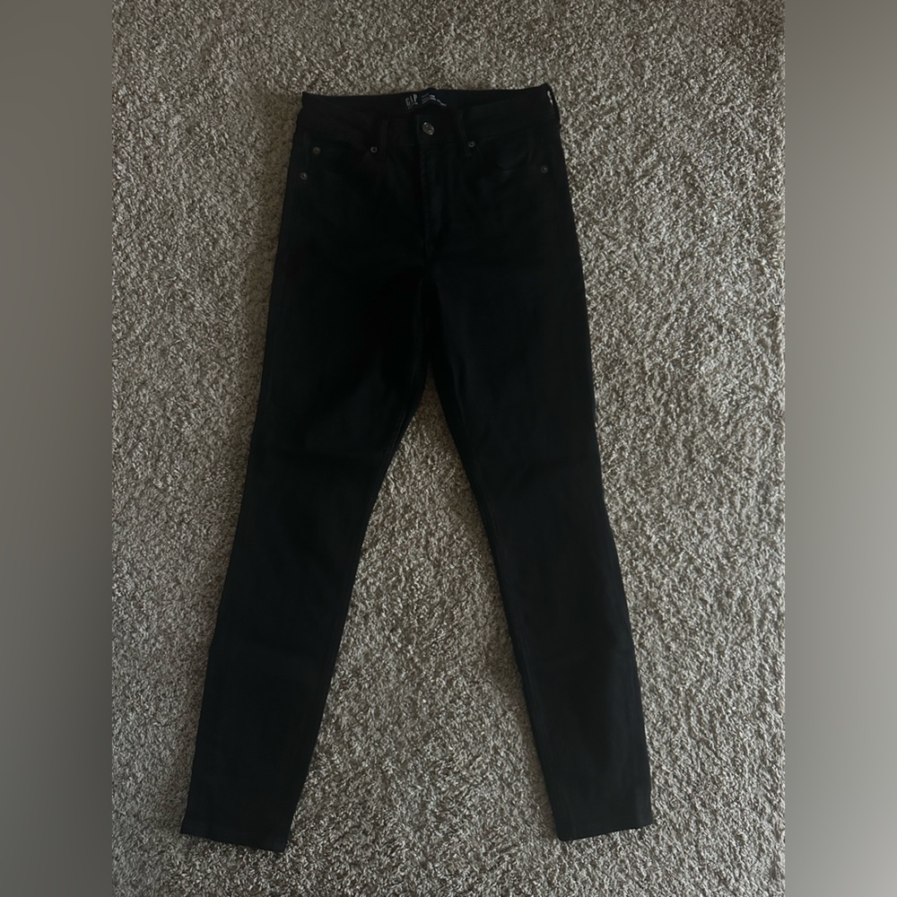 GAP High Rise Universal Legging